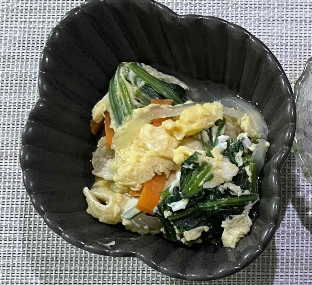 ほうれん草の卵とじ