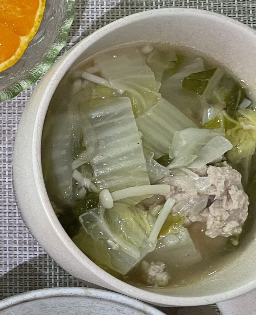 肉団子と白菜の春雨スープ